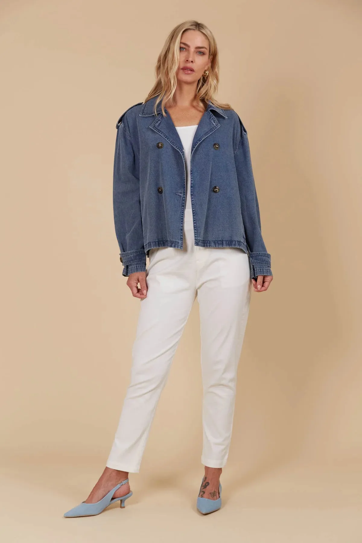FREYA CROP TRENCH- DENIM