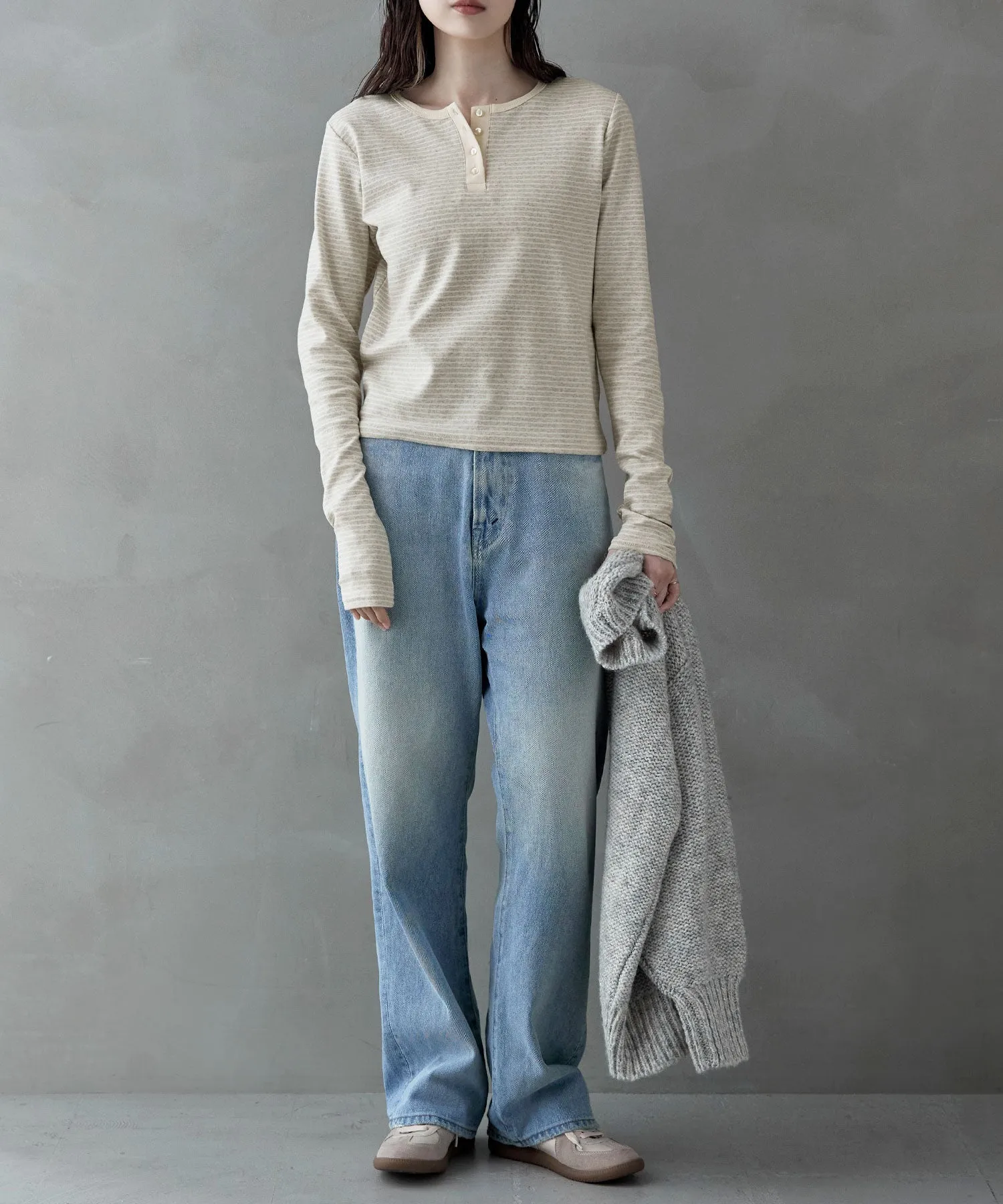 Henley neck 2way border long T