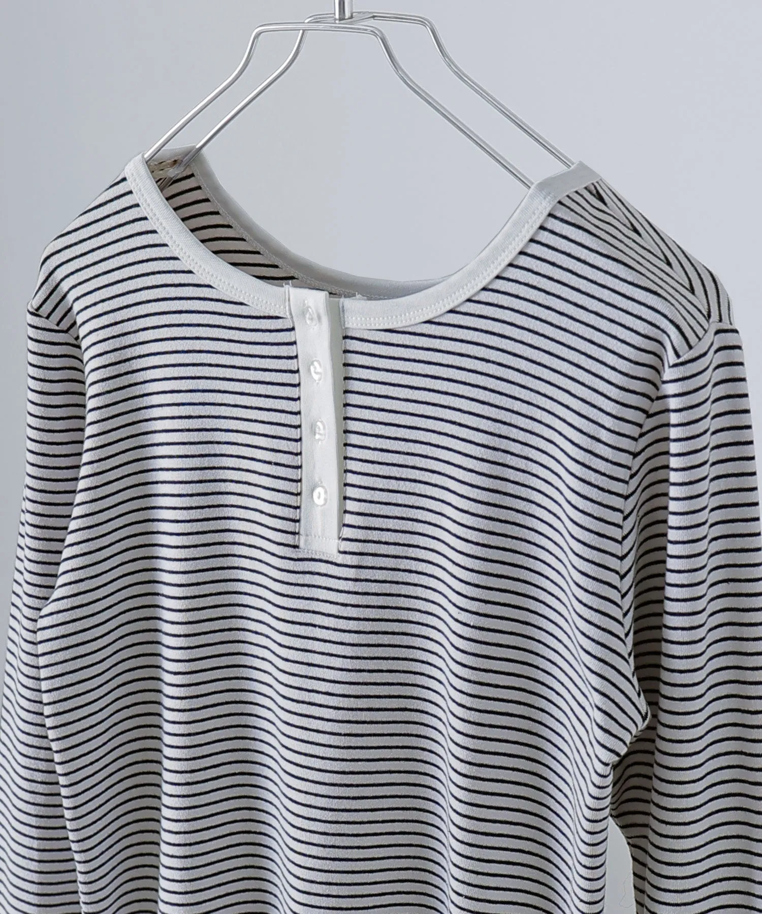 Henley neck 2way border long T