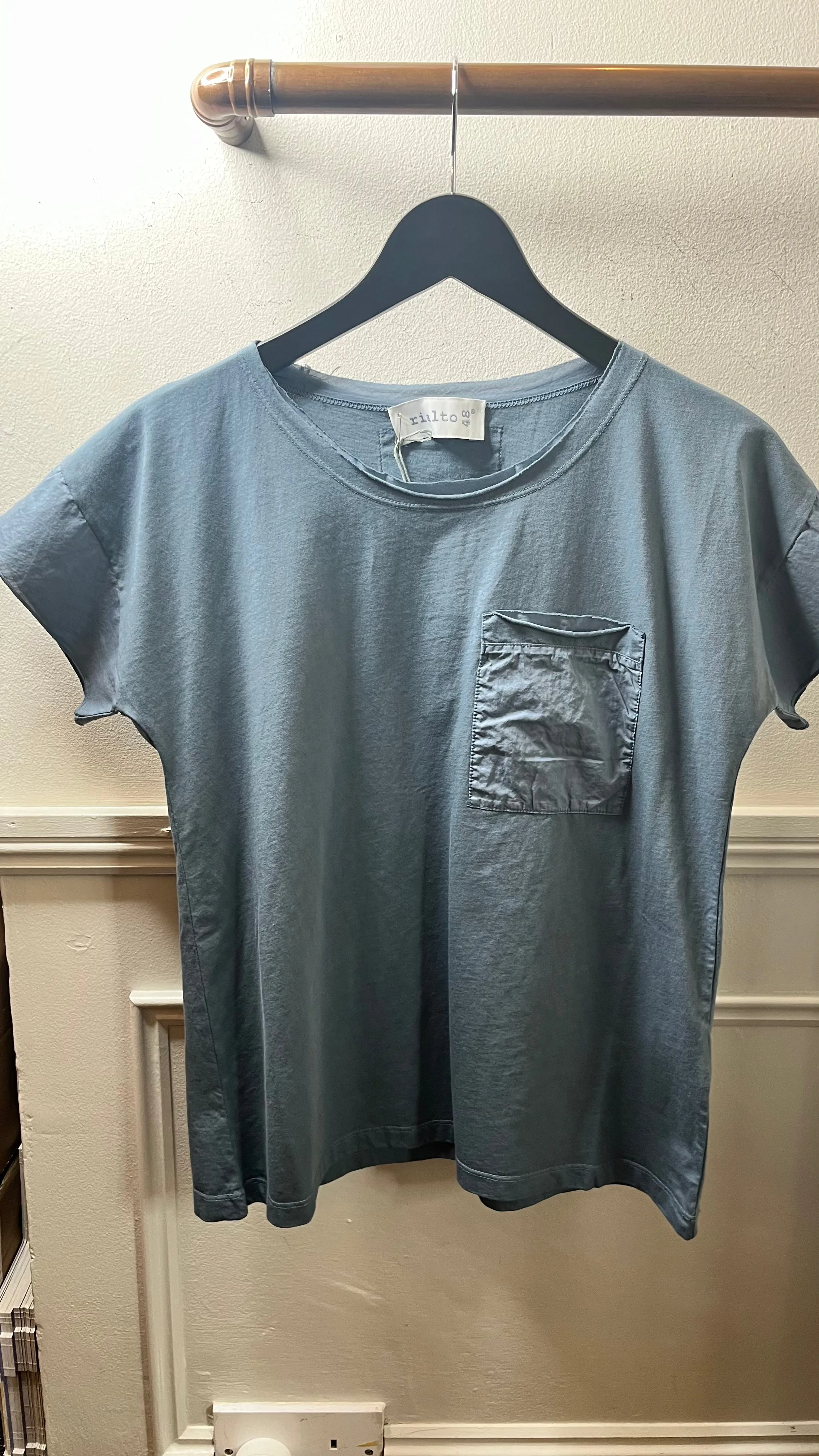 rialto48 Short Sleeve Henley Top in Grey Denim