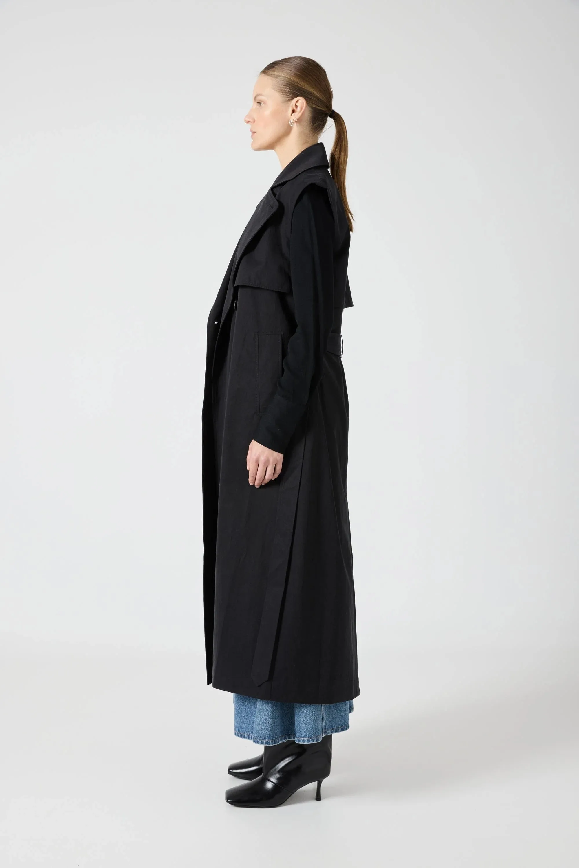 Transit Trench Vest Black
