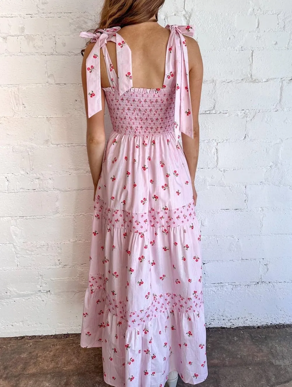 Women Floral Tie Shoulder Maxi Dress Boho Flowy Tiered Sundress Square Neck Sleeveless Long Dress Beach Dress