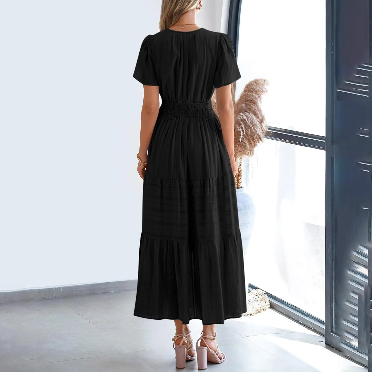 Womens 2025 Summer Casual Midi Dresses Casual Short Sleeve V Neck Elastic Waist Boho Beach Dress with Pockets