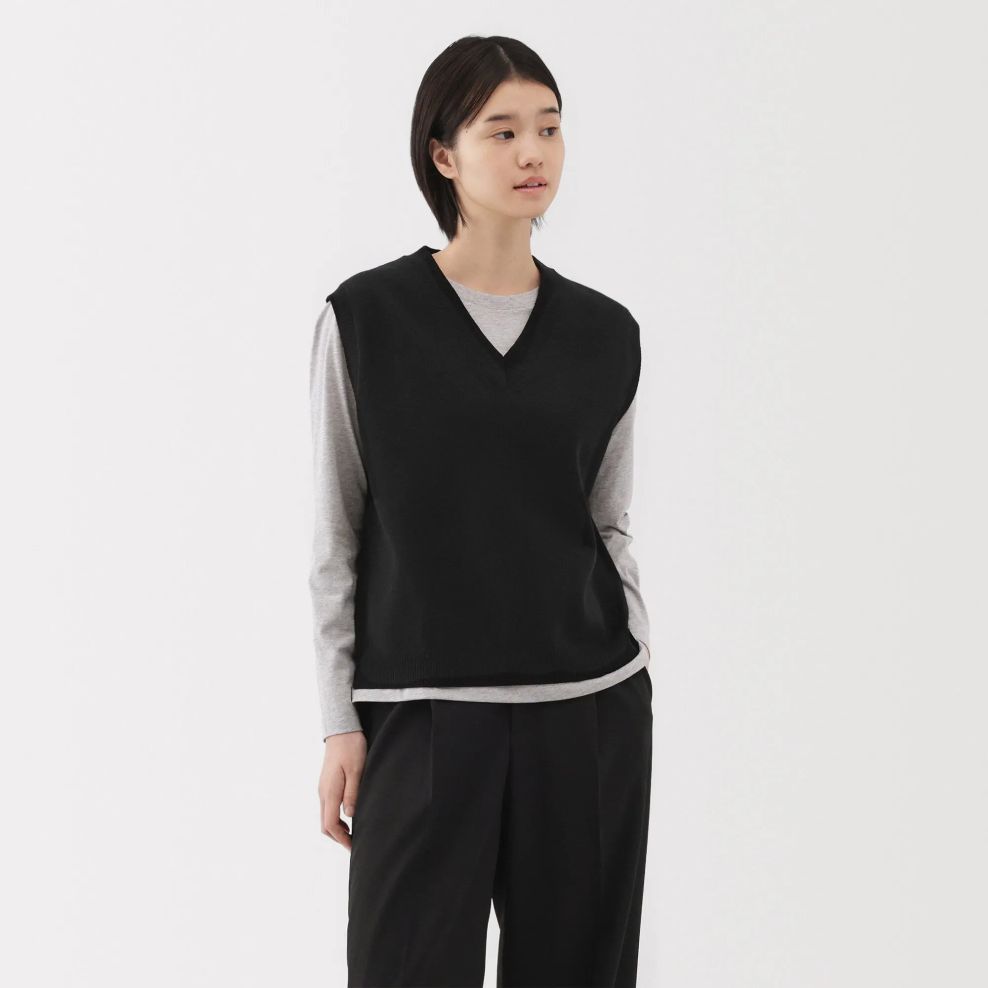 Women's Washable V-Neck Vest